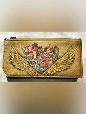 VINTAGE HANDPAINTED CARD HOLDER W/ ZIPPERED POUCH, REFURBISHED BY PRO COBBLER